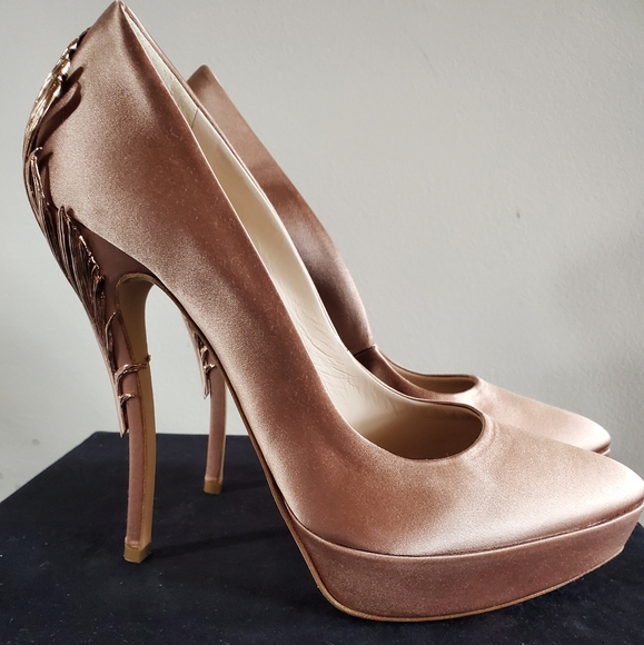 Gorgeous  Ralph & Russo Heels - Picture 5 of 8